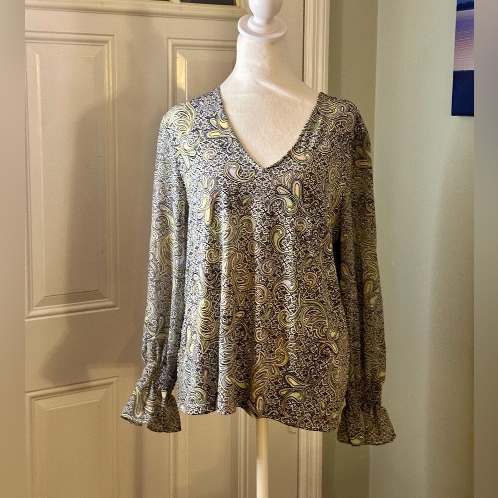 Calvin Klein Paisley V-Neck Women's Top